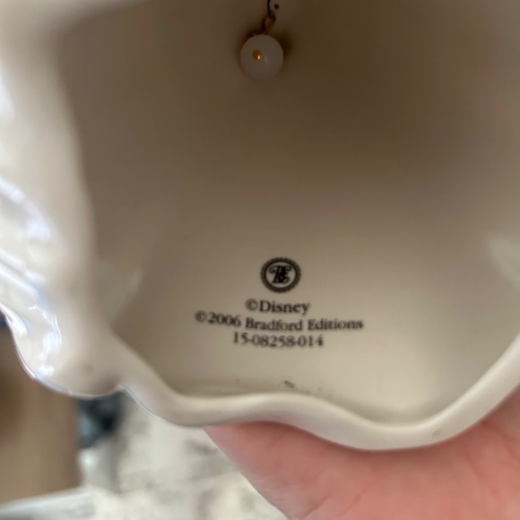 Bride Snow White Disney 2006 Bradford Editions Collectible - Picture 3 of 3